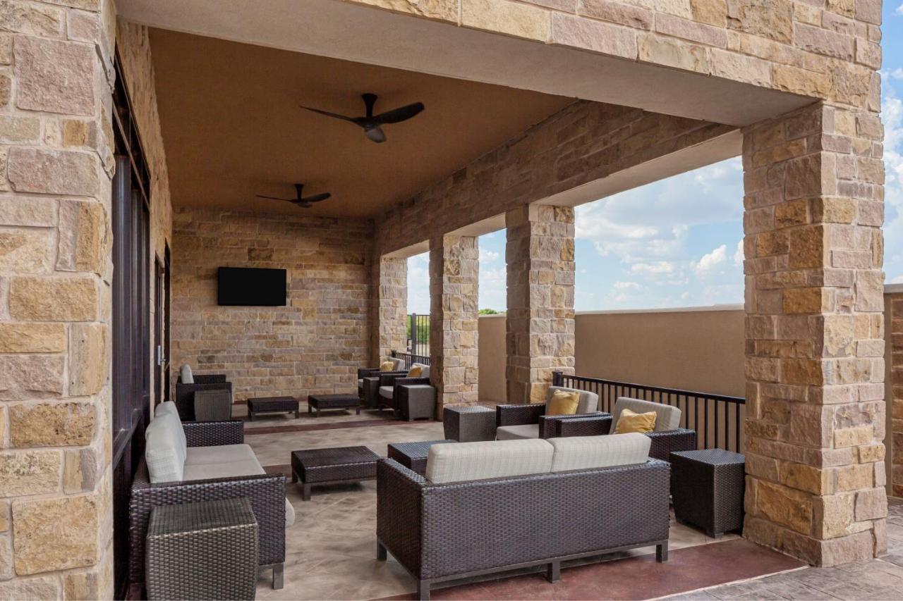 Courtyard By Marriott San Angelo Hotel Exterior photo