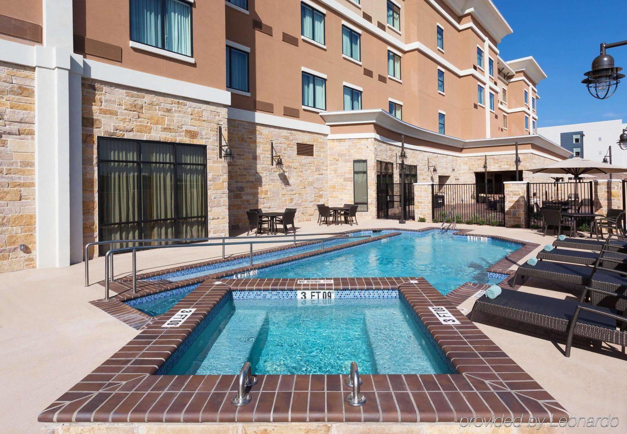 Courtyard By Marriott San Angelo Hotel Exterior photo